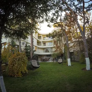 Beaumonde Garden 4* Tbilisi